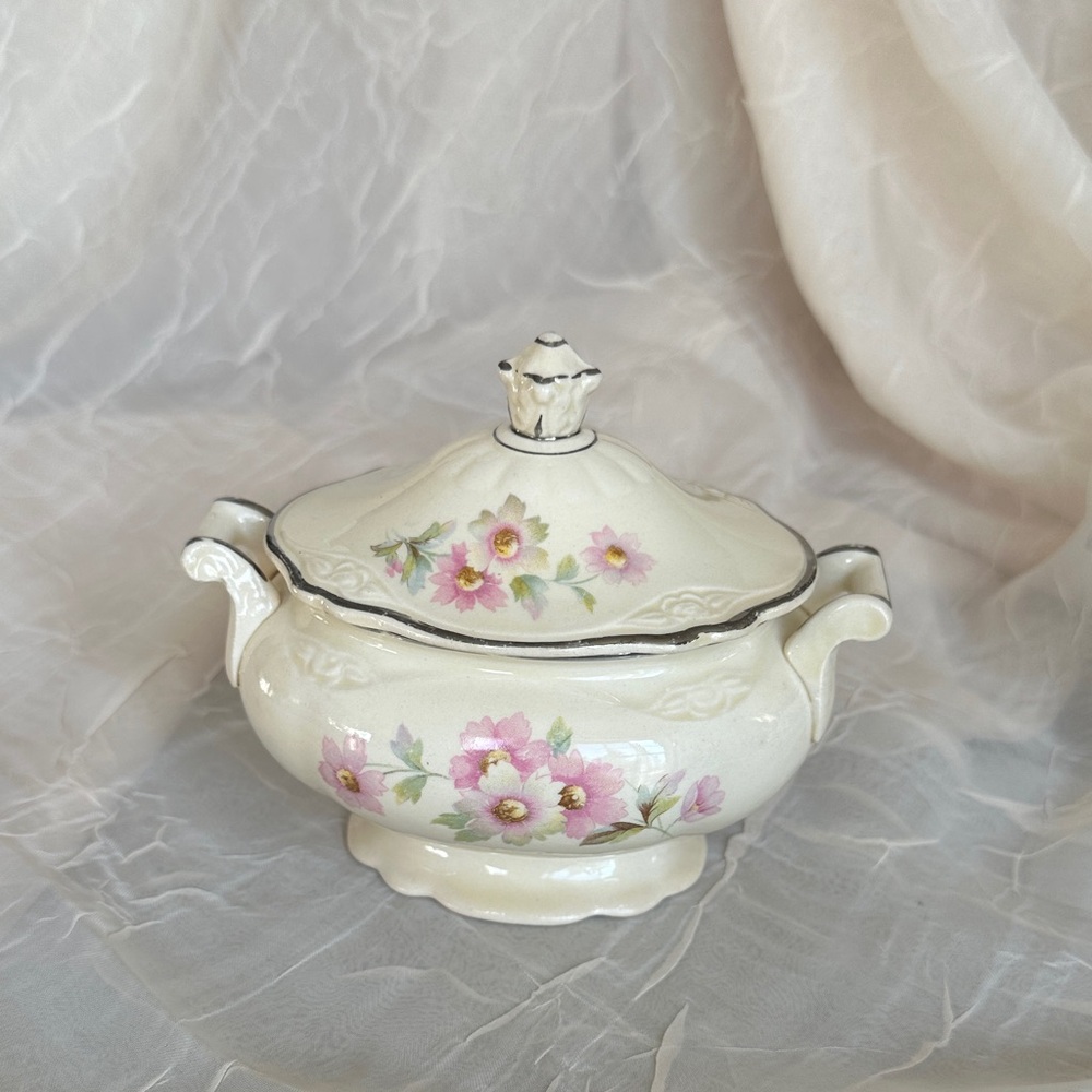 Vintage Floral Covered Sugar Bowl - Pink Flower Design